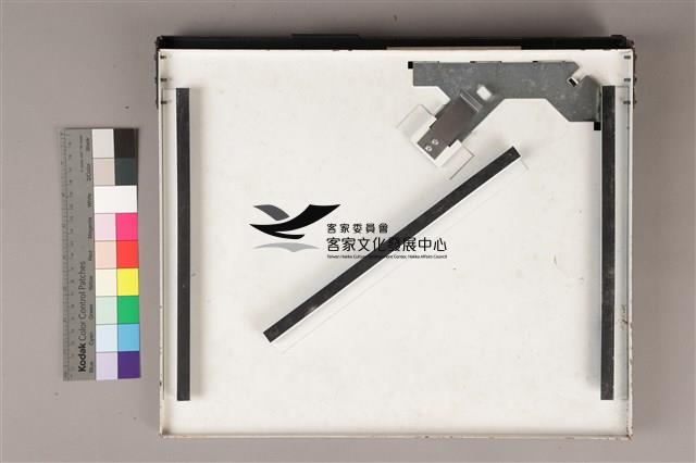 相片格放台藏品圖，第2張