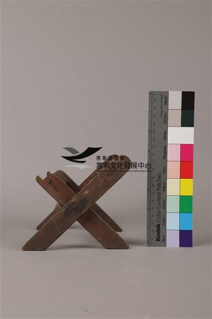 玻璃底片瀝乾架藏品圖，第2張