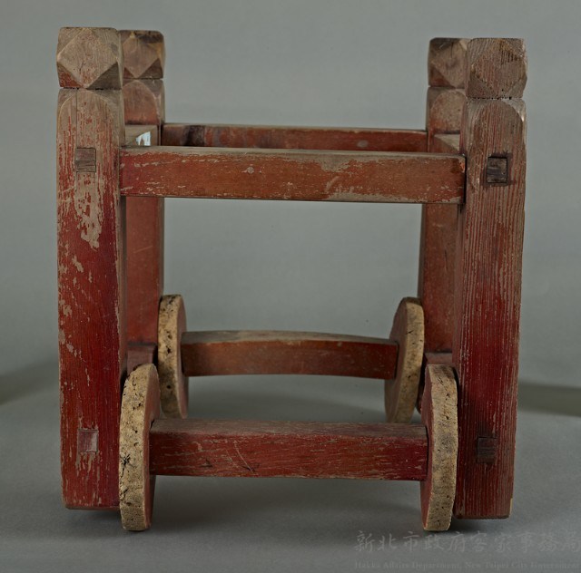 燒金紙架藏品圖，第1張