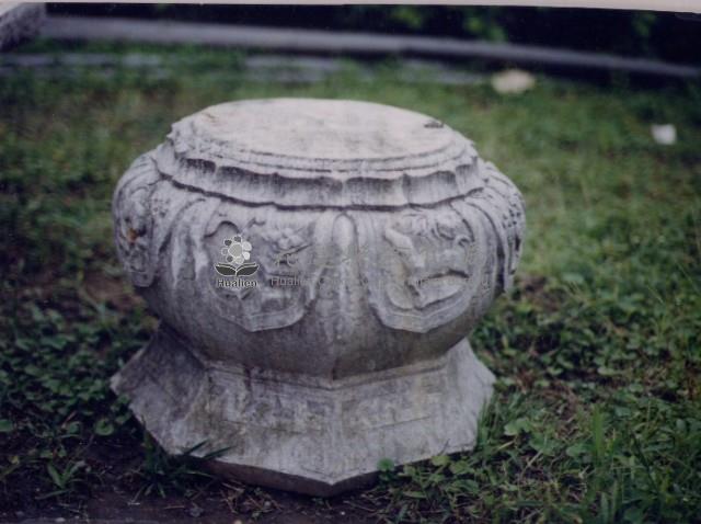 雕花石礎一對藏品圖，第2張