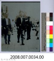南條博明相片集：南條博明與友人散步於新竹街上藏品圖，第3張