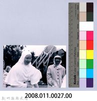 鄧雨賢相關照片18：修女藏品圖，第2張