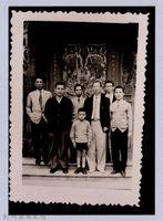 龍瑛宗翻拍照125：龍瑛宗與友人合影21藏品圖，第1張