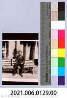 龍瑛宗翻拍照129：龍瑛宗個人照16藏品圖，第2張