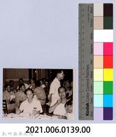 龍瑛宗翻拍照139：龍瑛宗與友人合影28藏品圖，第2張