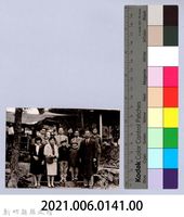 龍瑛宗翻拍照141：龍瑛宗與友人合影29藏品圖，第2張