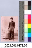 龍瑛宗翻拍照173：學生個人照3藏品圖，第2張