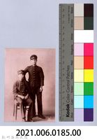 龍瑛宗翻拍照185：龍瑛宗與友人合影40藏品圖，第2張