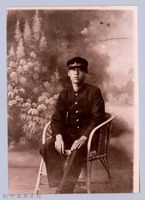 龍瑛宗翻拍照187：學生個人照11藏品圖，第1張