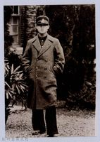 龍瑛宗翻拍照194：學生個人照18藏品圖，第1張