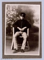 龍瑛宗翻拍照209：學生個人照30藏品圖，第1張