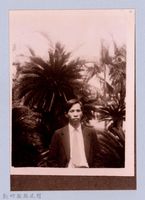 龍瑛宗翻拍照254：龍瑛宗個人照28藏品圖，第1張