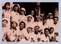 龍瑛宗翻拍照285：龍瑛宗與友人合影60藏品圖，第1張