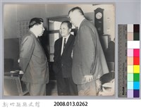 彭縣長與閻教育廳長合照藏品圖，第3張