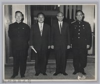 彭縣長等四人合影藏品圖，第1張