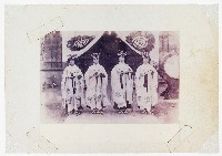 神社神女四人合照藏品圖，第1張