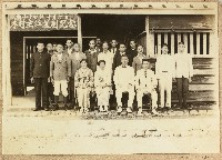 劉興熙為木村主任送別紀念照（昭和14年10月6日）藏品圖，第1張