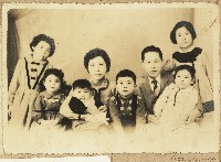 范姜廷運全家福照片藏品圖，第1張