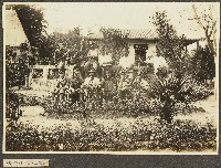 海南島養成所第二班洗心軒庭園休憩合照藏品圖，第1張