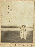 劉興熙海南基地戰友照片藏品圖，第1張