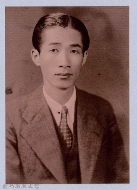 龍瑛宗翻拍照272：男性個人照12的圖片
