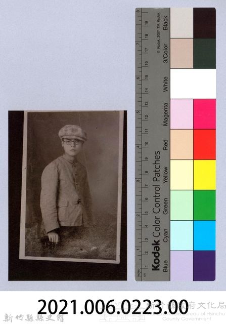 龍瑛宗翻拍照223：學生個人照40藏品圖，第2張