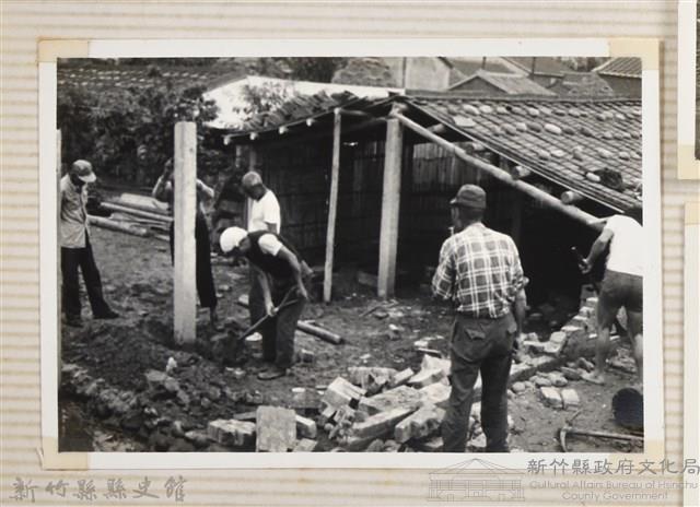 林保仁縣長主政照片：縣長林保仁視察-78藏品圖，第1張