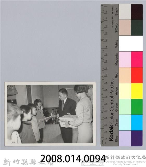 劉榭燻縣長主政時期：巡各校-3藏品圖，第3張