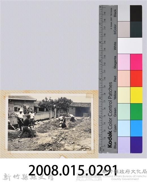 林保仁縣長主政照片：縣長林保仁視察-84藏品圖，第3張