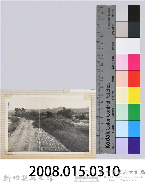 林保仁縣長主政照片：縣長林保仁視察-103藏品圖，第3張