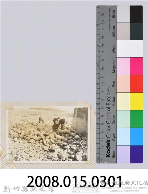 林保仁縣長主政照片：縣長林保仁視察-94藏品圖，第3張