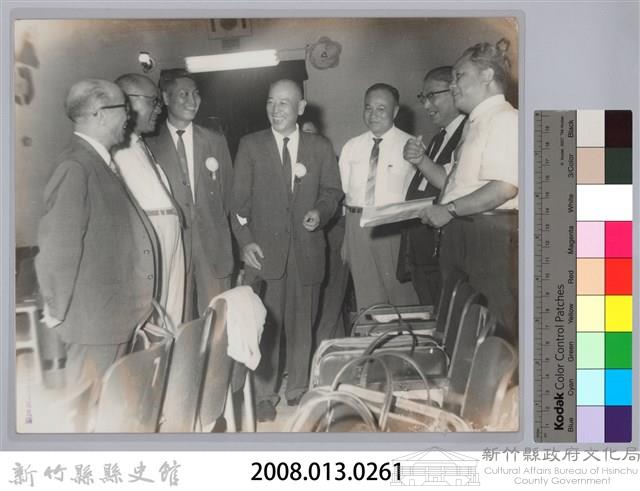 省府秘書長慰問彭縣長藏品圖，第3張