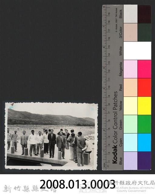 彭縣長出巡各市鎮：新埔鎮(一)新埔橋地災區藏品圖，第3張