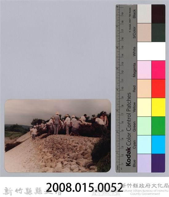 林保仁縣長主政照片：新竹縣新埔鎮六十七年度防汛演習-15藏品圖，第3張