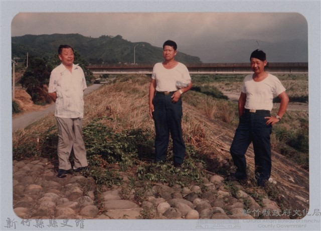 林保仁縣長主政照片：新竹縣七十一年度高莖作物砍成果-8藏品圖，第1張