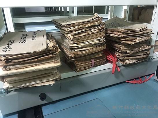 縣史館家族古文書簡介藏品圖，第1張