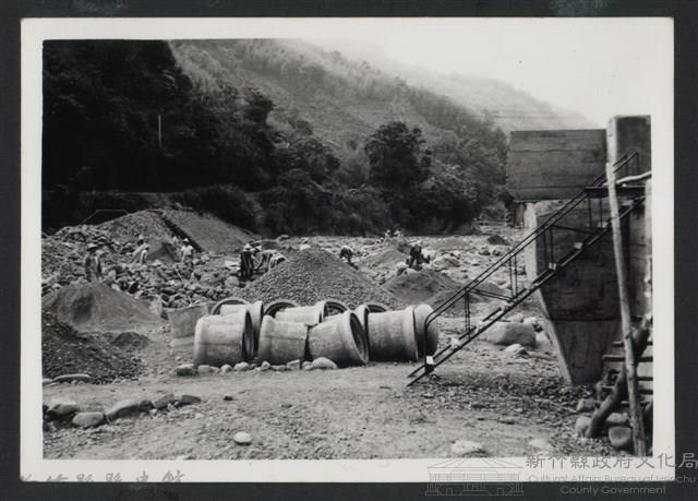 油羅溪尖石堤防復原工程(堤防復原100M)-施工中2藏品圖，第1張