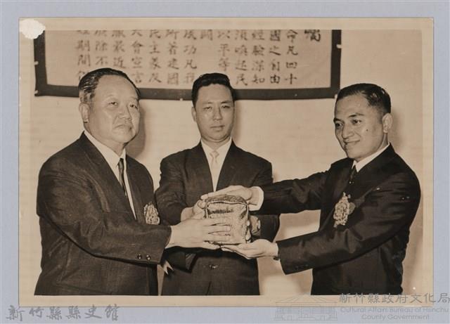 劉榭燻縣長主政時期：新竹縣第六屆縣長宣誓就職暨交接-5藏品圖，第1張