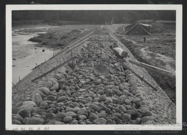 峨眉溪峨眉堤防復原工程(堤防復原300M)-施工中2藏品圖，第1張