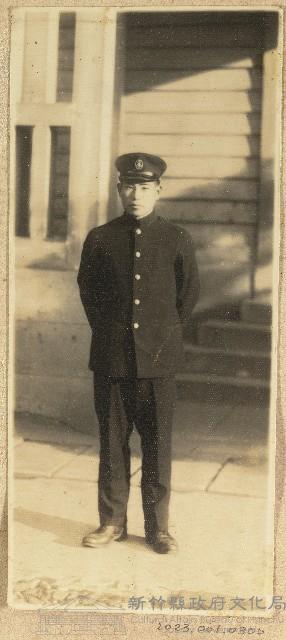 海南島日籍軍官獨照藏品圖，第1張