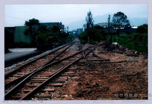 鄧雨賢相關照片65：內灣線與臺泥鐵路交會點藏品圖，第1張