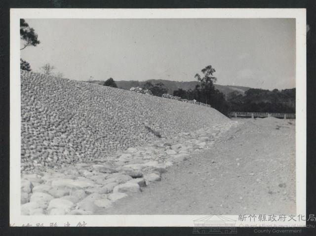 鳳山溪鳳來一二號堤防復原工程(堤防復原465M)-施工後2藏品圖，第1張