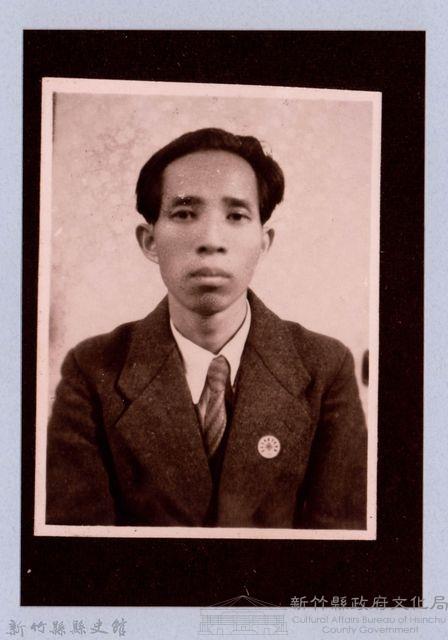 龍瑛宗翻拍照24：龍瑛宗個人照4藏品圖，第1張