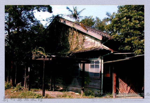 鄧雨賢相關照片55：整修前之竹東林業展示館藏品圖，第1張