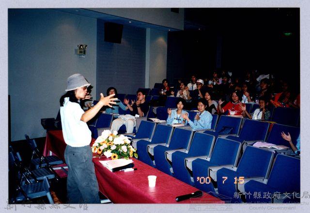 2001 吳濁流文藝營2-35「兒童文學的認識與創作」講座藏品圖，第1張