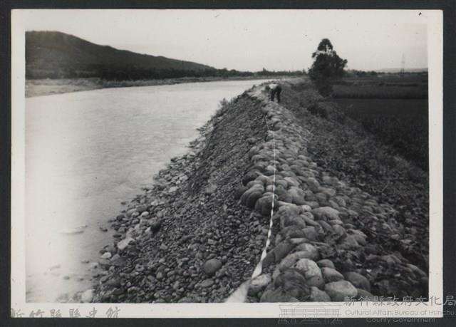 鳳山溪新埔堤防復原工程(堤防復原185M)-施工前2藏品圖，第1張