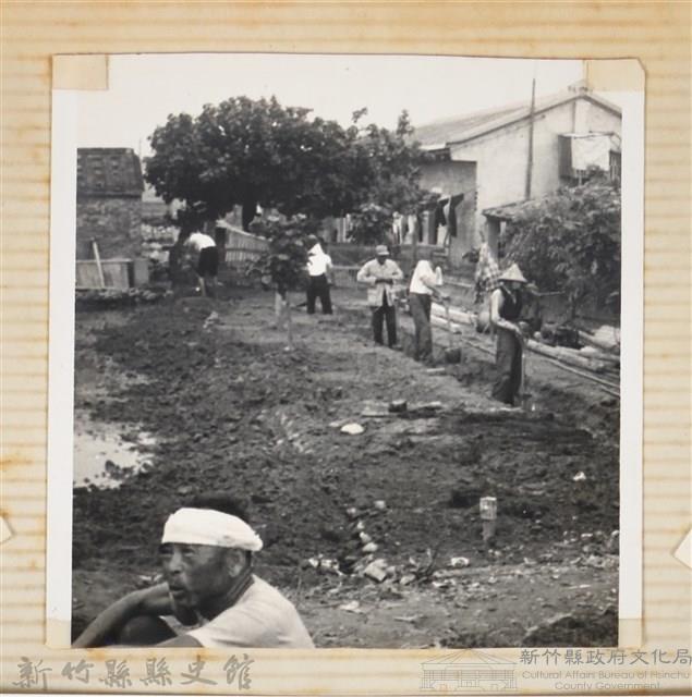 林保仁縣長主政照片：縣長林保仁視察-72藏品圖，第1張