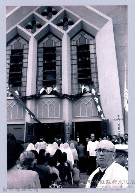 鄧雨賢相關照片110：聖母聖心主教座堂藏品圖，第1張