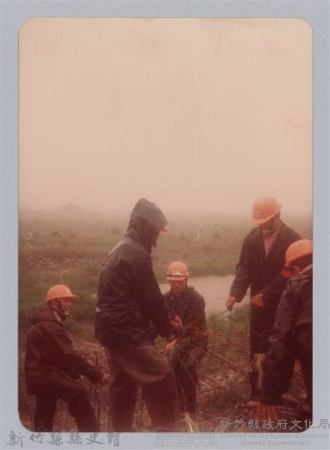 林保仁縣長主政照片：新竹縣芎林堤防防汛搶救演習-6藏品圖，第1張