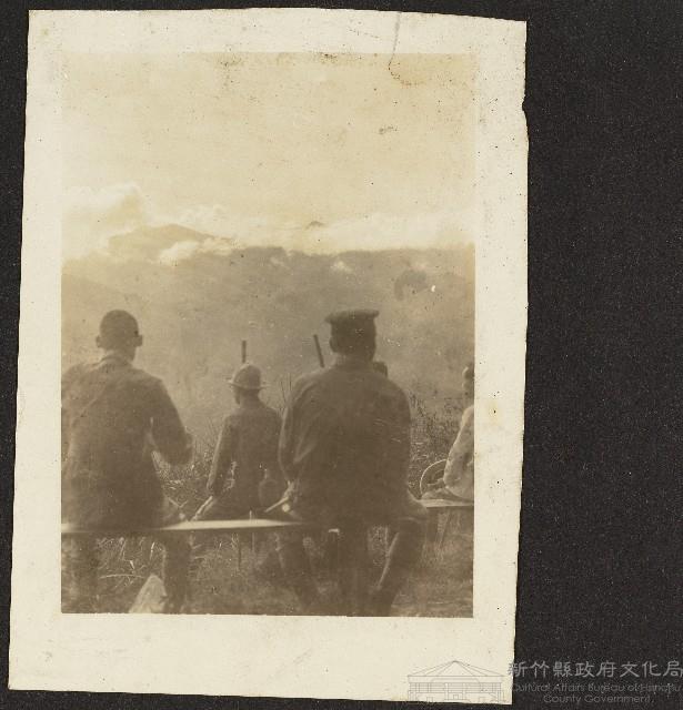 新高山登山遠眺照片藏品圖，第1張